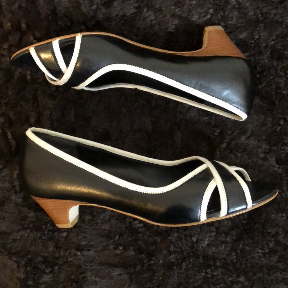 Bandolino Shoes